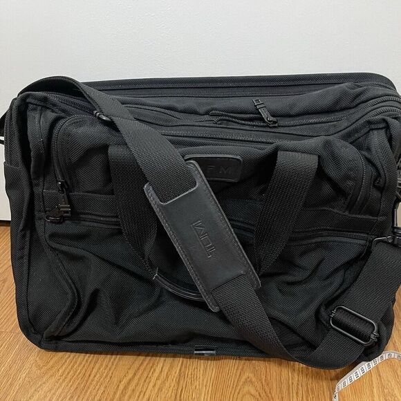 TUMI black nylon full zip messenger expander portfolio crossbody briefcase bag - Picture 7 of 7